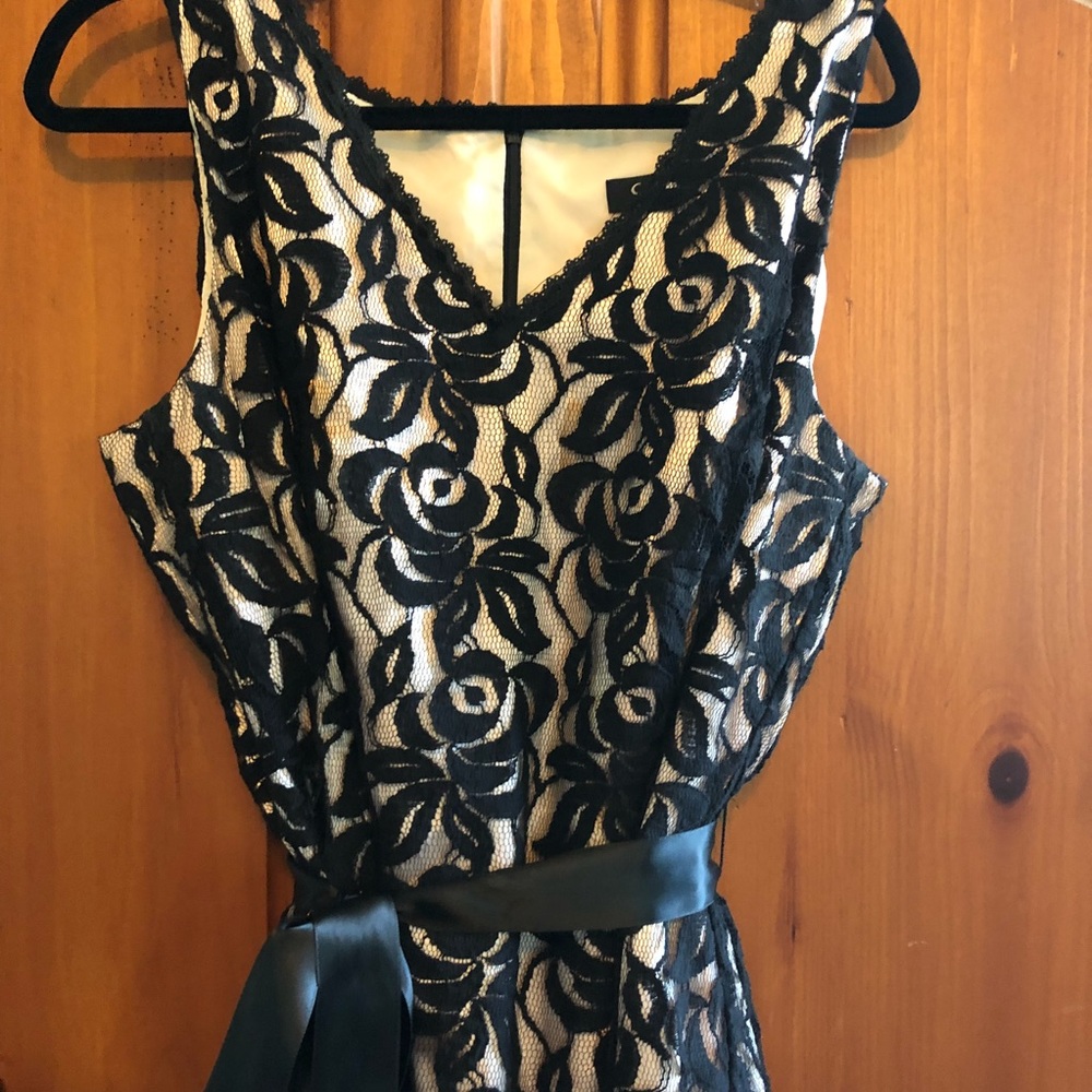 Beautiful ONYX black lace evening gown